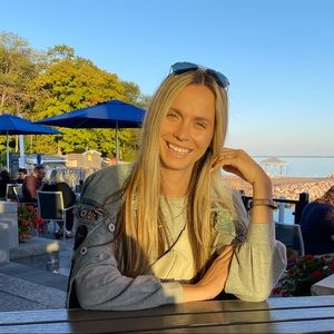 Meet your Posher, Jessica